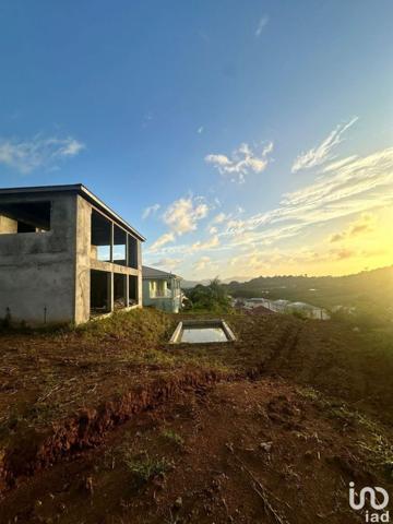 Maison 5 pièces de 220 m² à Ducos (97224)