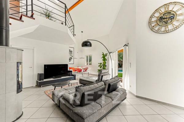 Villa de standing avec piscine et jacuzzi - En bordure de la forêt et lac de La Ramée