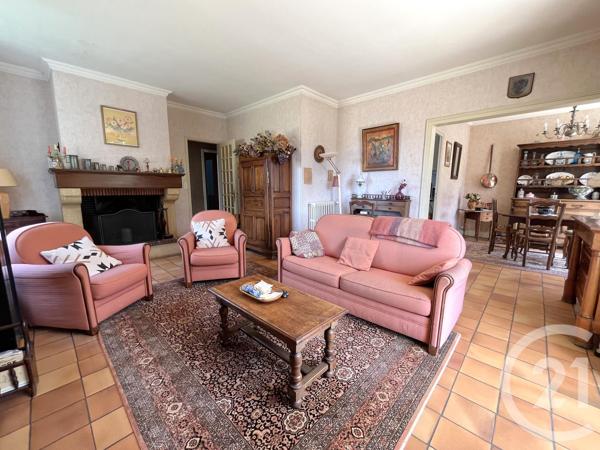 Maison à vendre  5 pièces - 102 m 2   ST QUENTIN DE BARON  - 33