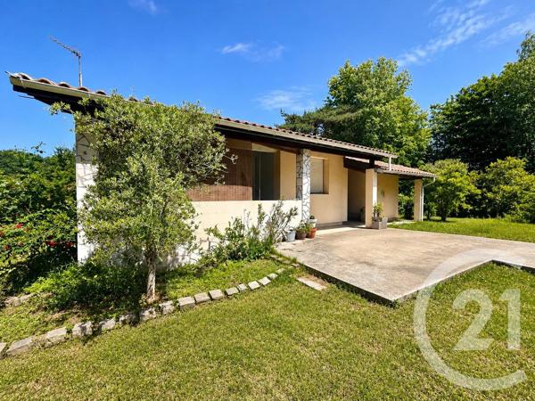 Maison à vendre  5 pièces - 102 m 2   ST QUENTIN DE BARON  - 33