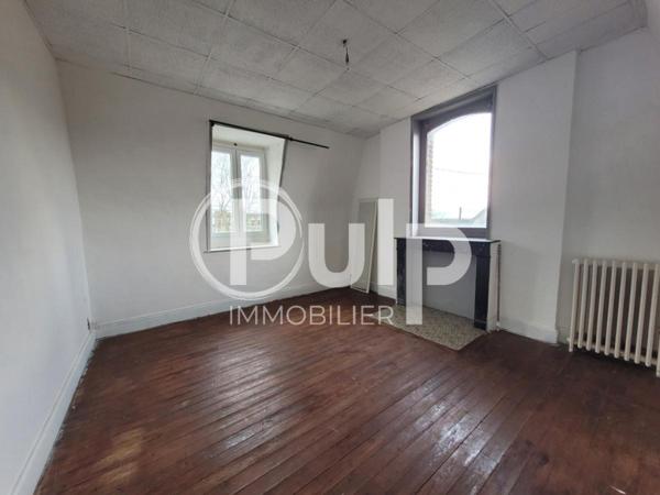 Immeuble à vendre à Cambrai - Réf. dou17281