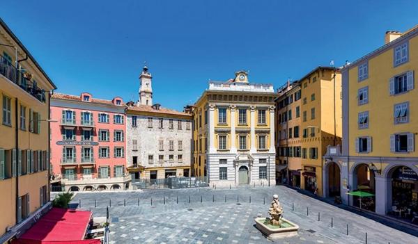 Vieux Nice 3/4 pièces 74m2 à rénover