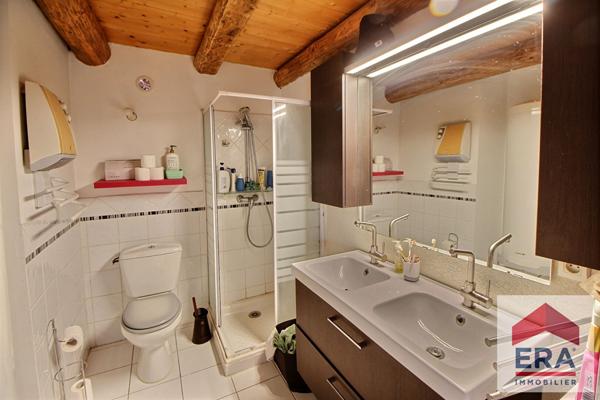 Appartement Saint Just  d'Ardèche - 3 pièces  - 66 m2