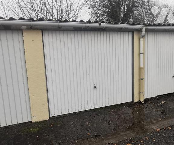 ARRAS Secteur arrière gare - Box Garage dans Résidence sécurisée