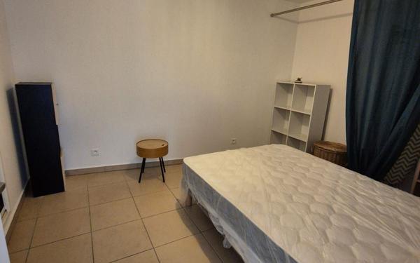 Appartement à louer    2 pièces •  Saint-Denis