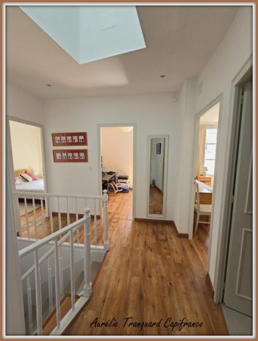 Maison à vendre 7 pièces SAINT JEAN D'ANGELY centre (17) 135m² avec Grand GARAGE, 3 chambres et 1 bureau