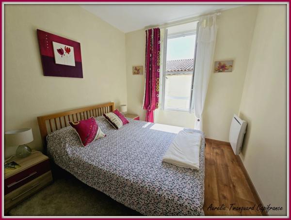 Maison à vendre 7 pièces SAINT JEAN D'ANGELY centre (17) 135m² avec Grand GARAGE, 3 chambres et 1 bureau