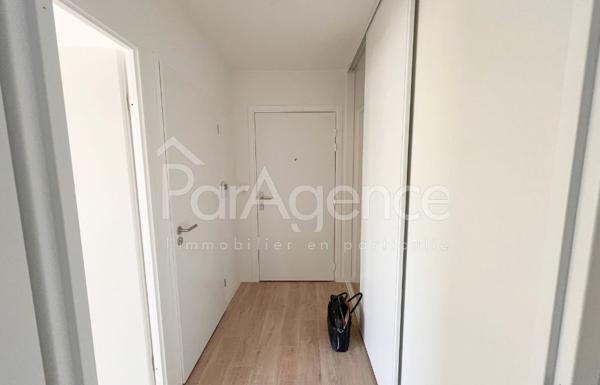 Appartement T4 neuf avec balcon Résidence récente Royan