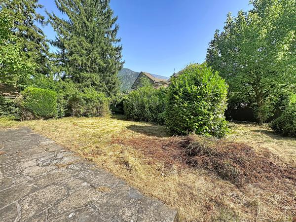Maison
         7 pièces
        - 210 m² 347 000 € *