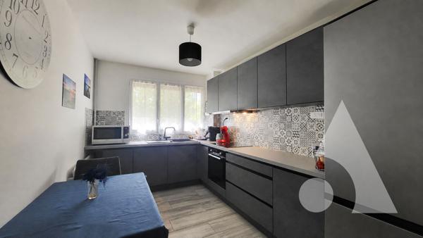 Appartement 5 pièces 96.16 m2