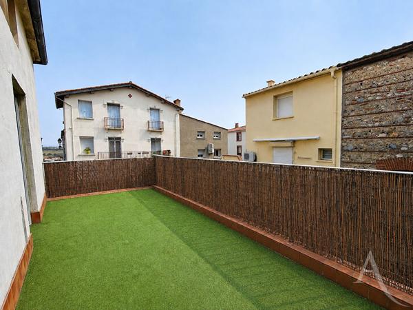 Appartement Villeneuve De La Raho 4 pièce(s) 85m2 - vendu loué