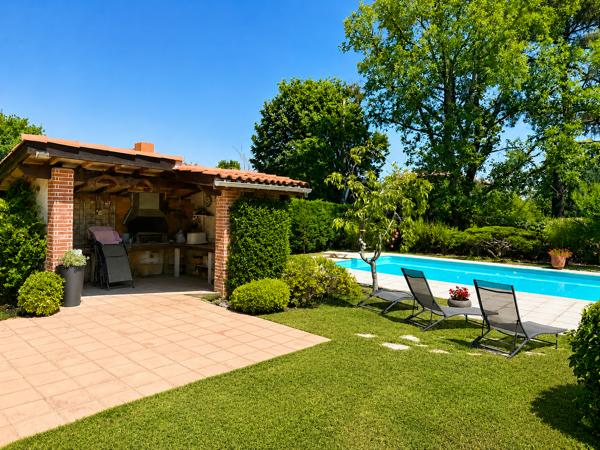 Maison familiale 125m2 avec piscine à Montauban -- Possibilité de détacher terrain constructible - Montauban (82000)