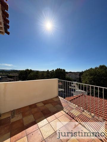 Appartement T2 dans immeuble de caractère à Pont-St-Esprit