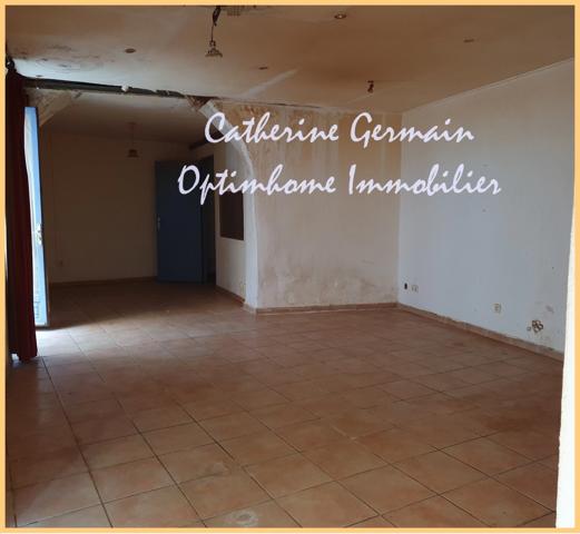 À Laure-Minervois (11) – Ensemble immobilier à rénover : un projet global plein de potentiel