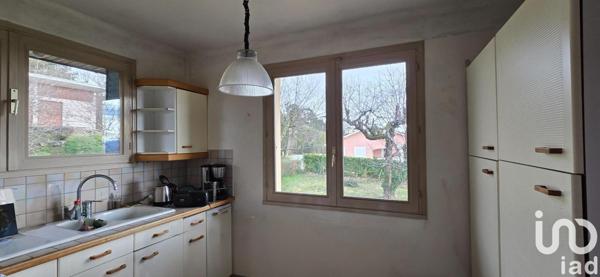 Maison 4 pièces de 80 m² à Sainte-Foy-lès-Lyon (69110)