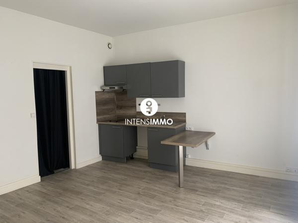 Appartement 2 pièces - 34m² - Bordeaux - Saint Pierre 866 € f t