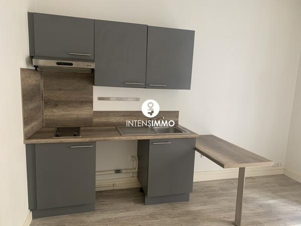 Appartement 2 pièces - 34m² - Bordeaux - Saint Pierre 866 € f t