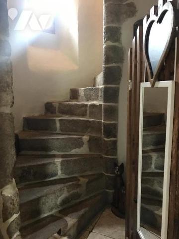 Proche Guingamp - Ancien Manoir avec piscine sur parc de 3 hectares