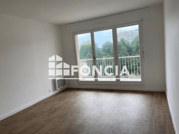 Location Appartement 2 pièces 51.3 m² - 76 RUE PIERRE ET MARIE CURIE Limoges 87000