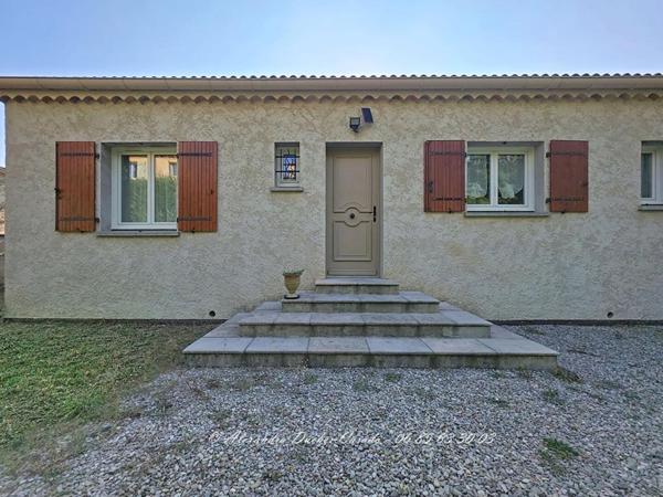 MAISON DE PLAIN-PIED AU CALME, AU COEUR D'UN ÉCRIN DE VERDURE SUR MISON