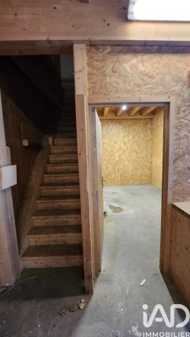 Immeuble à vendre 350 m² Magland