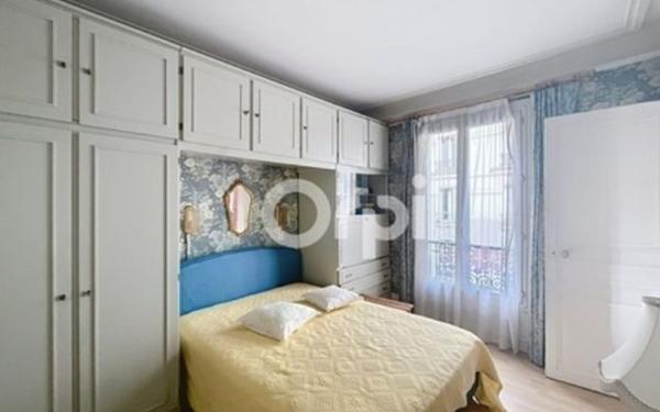 Appartement à vendre    3 pièces • 60,41 m2 Paris 15