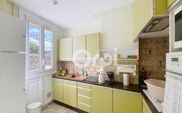 Appartement à vendre    3 pièces • 60,41 m2 Paris 15