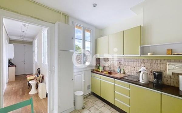 Appartement à vendre    3 pièces • 60,41 m2 Paris 15