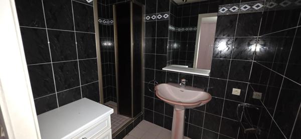 Maison 129.13m², 4 chambres à Ruffec (16)