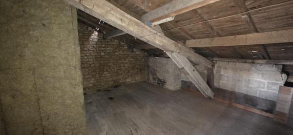 Maison 129.13m², 4 chambres à Ruffec (16)