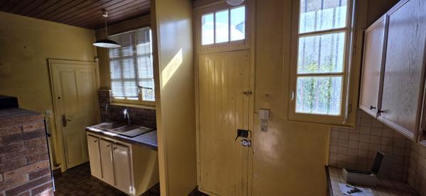 Maison 129.13m², 4 chambres à Ruffec (16)