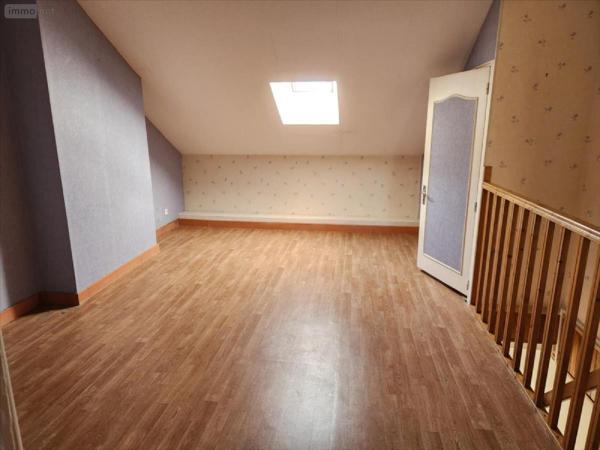 Maison à vendre à La Flèche dans la Sarthe (72200), ref : 1213