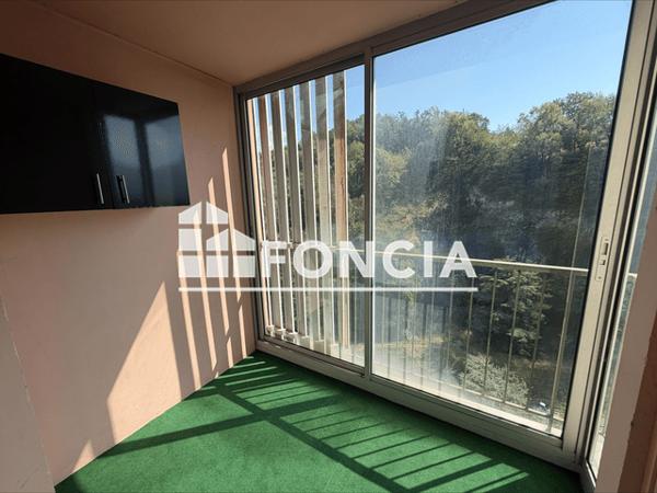 Location Appartement 3 pièces 74.3 m² - PLACE ALBERT SERRAZ Montmelian 73800