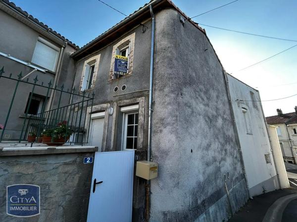 Maison à louer 2 pièces 43.04m² Cholet (49300)
