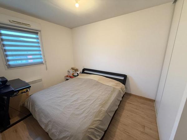 Appartement T4 de 75,36 M² avec ascenseur, balcon, 3 chambres, GARAGE et parking numéroté. VANNES quartier BEAUPRE KERSEC