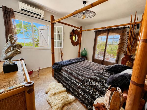 Maison à vendre 759 000 € La Gaude 6 p 156,4 m² DPE E