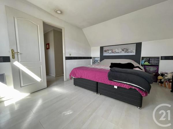 Maison à vendre  6 pièces - 104,01 m 2   VILLEPARISIS  - 77