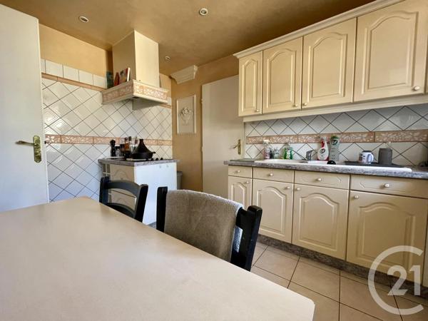 Maison à vendre  6 pièces - 104,01 m 2   VILLEPARISIS  - 77