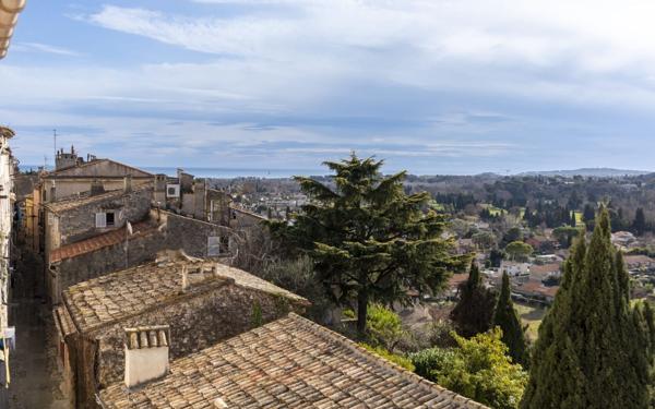 Maison à vendre    2 pièces • 45,11 m2 Biot