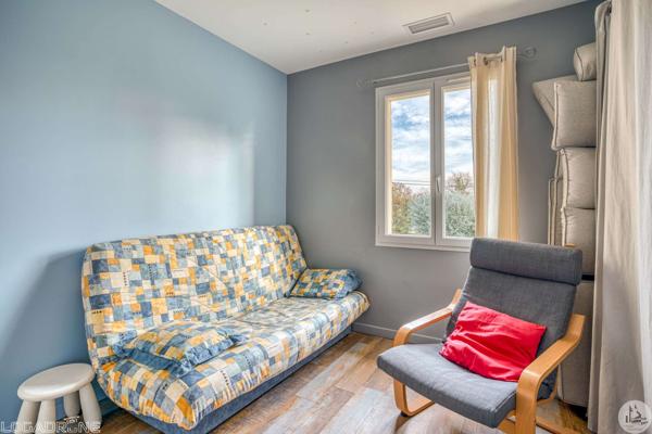 Maison de plain pied de 112m2, garage, piscine
