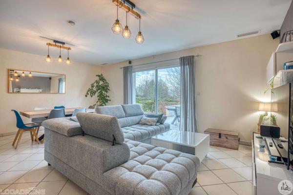 Maison de plain pied de 112m2, garage, piscine