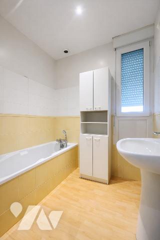 TOURS - Quartier Febvotte
Maison familiale avec ascenseur, garage, cour et appentis