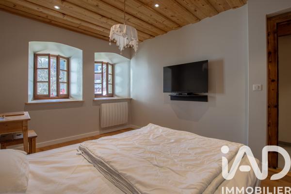 Maison à vendre 4 pièces 195 m² Saint-Jean-d'Aulps