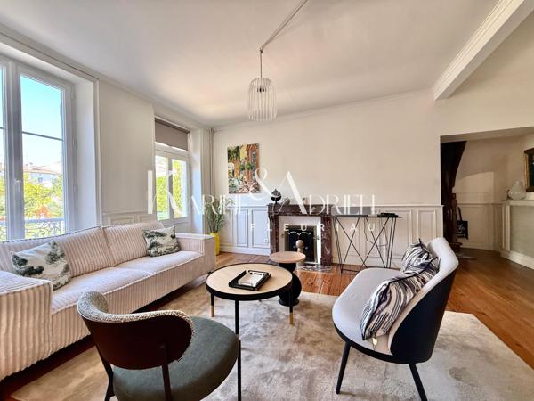 Maison bourgeoise de centre-ville aux prestations rares !