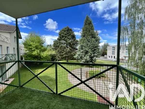 Location appartement 2 pièces 55,27 m² Montigny-le-Bretonneux