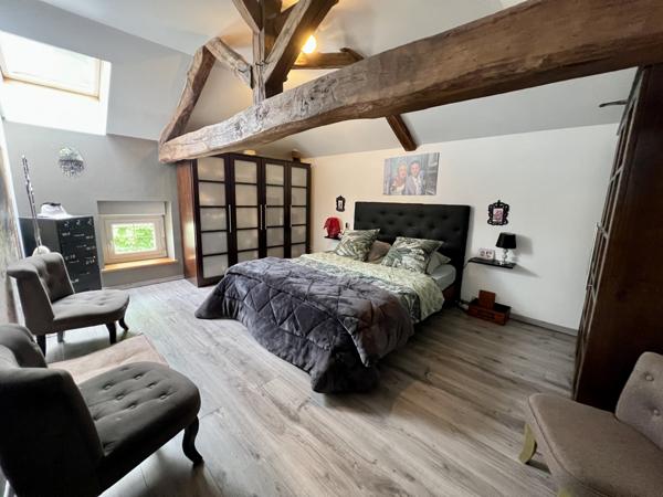 Queaux (86150) PROPRIÉTÉ AVEC PISCINE AU CALME - 4 CHAMBRES