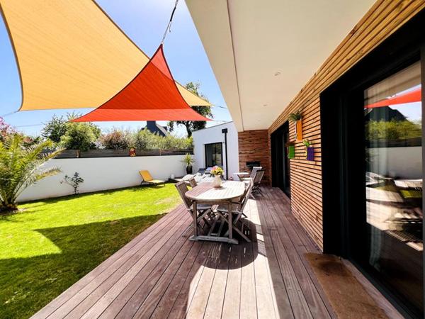 Arradon-Moustoir- Maison 194m 2  env . 5 suites- Garage