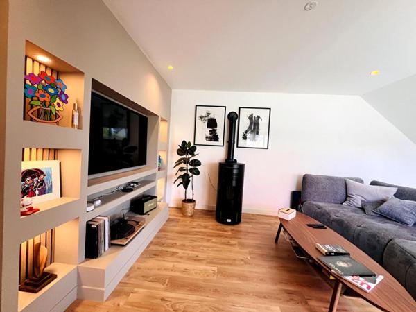 Arradon-Moustoir- Maison 194m 2  env . 5 suites- Garage