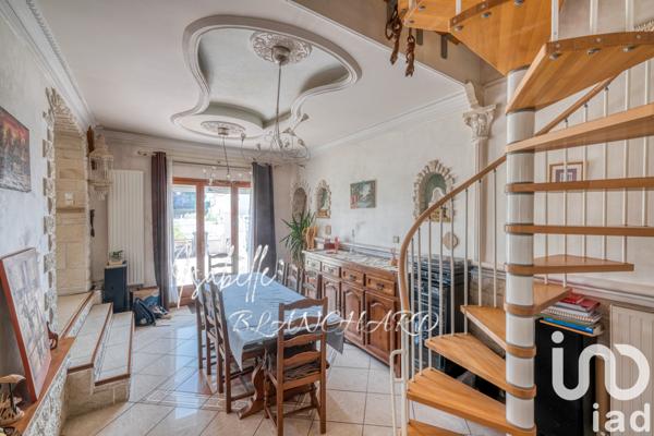 Maison à vendre 10 pièces 217 m² Saint-Pathus