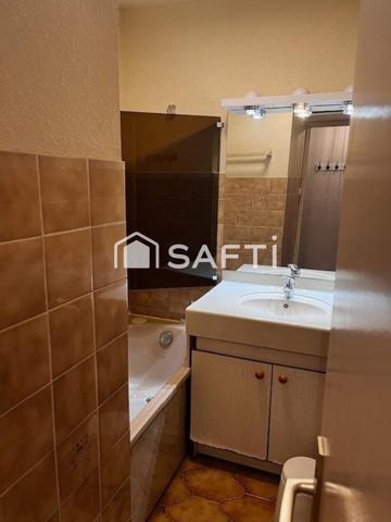 T2 libre dans secteur agréable, proche plage